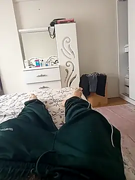 Snapshot of leona633 chatting on 30, 11, 2025 leona633 online show from 30, 11, 2025