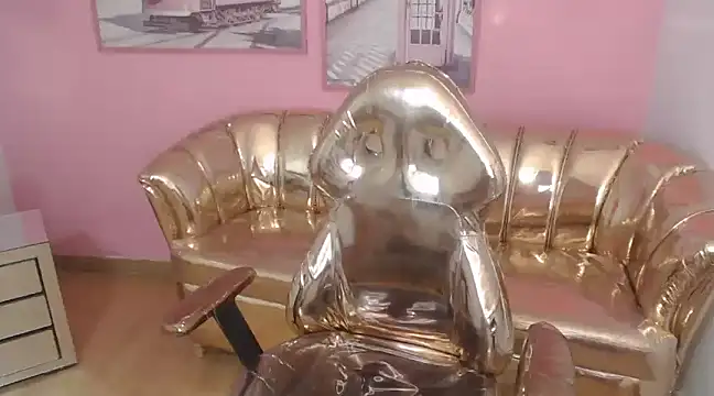 clementine t online show from 22, 3, 2025