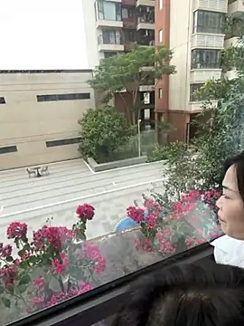 AiBanana online show from 19, 11, 2025