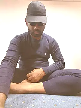 UrbanUtopia online show from 16, 2, 2026