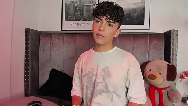 Snapshot of Niick_Twink chatting on 13, 9, 2025 Niick Twink online show from 13, 9, 2025