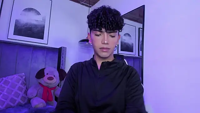 Snapshot of Niick_Twink chatting on 25, 9, 2025 Niick Twink online show from 25, 9, 2025