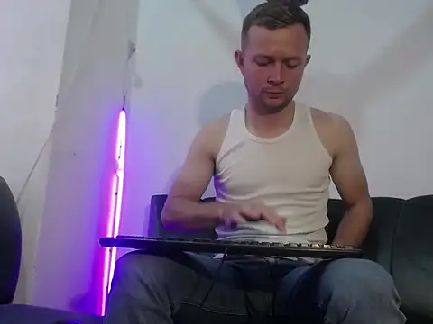 hot mann11 online show from 10, 3, 2026