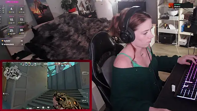 Horny Makima online show from 18, 9, 2025