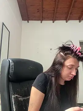 Mia  Gray online show from 11, 2, 2026