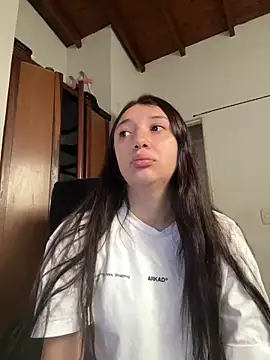 Snapshot of Mia__Gray chatting on 5, 6, 2026 Mia Gray online show from 5, 6, 2026