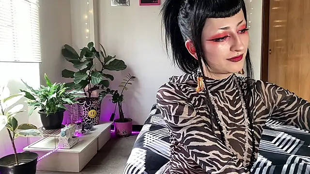 Snapshot of ELENA_UMBRA chatting on 27, 5, 2026 ELENA UMBRA online show from 27, 5, 2026