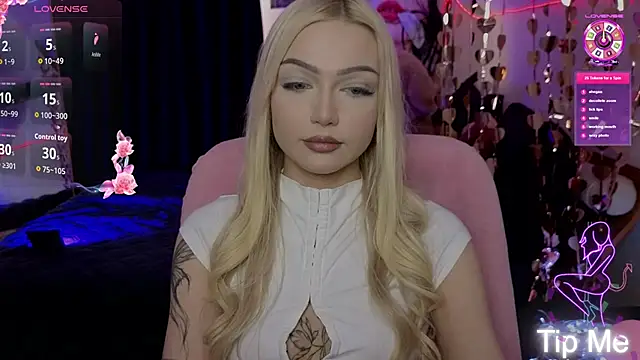 Snapshot of LinaLirian chatting on 3, 6, 2026 LinaLirian online show from 3, 6, 2026