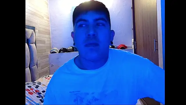 Snapshot of SmithBrigerton chatting on 4, 12, 2025 SmithBrigerton online show from 4, 12, 2025