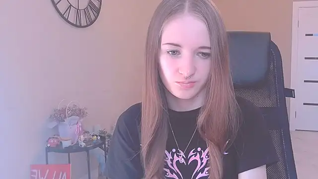 Snapshot of KateKayer chatting on 16, 9, 2025 KateKayer online show from 16, 9, 2025
