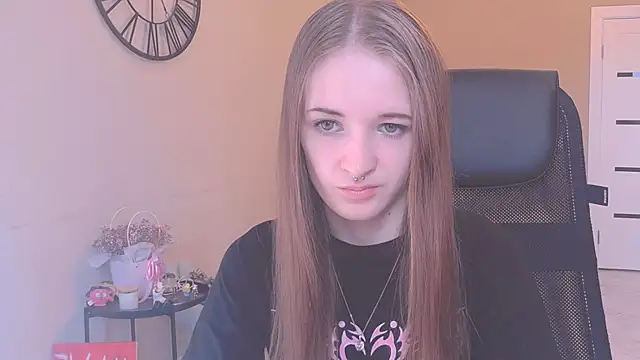 Snapshot of KateKayer chatting on 17, 9, 2025 KateKayer online show from 17, 9, 2025