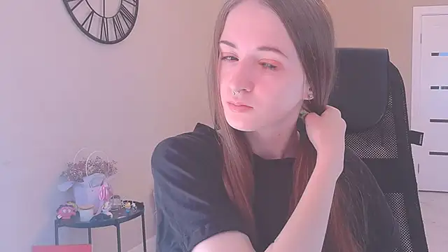 Snapshot of KateKayer chatting on 23, 9, 2025 KateKayer online show from 23, 9, 2025