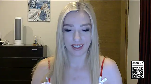 Wild Silk Desire online show from 24, 10, 2025