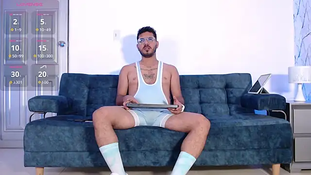 Snapshot of samuelcoopeer chatting on 2, 10, 2025 samuelcoopeer online show from 2, 10, 2025