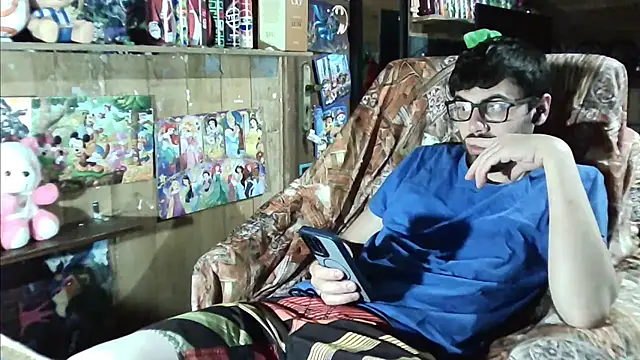 Snapshot of Angelsordemons6 chatting on 4, 8, 2026 Angelsordemons6 online show from 4, 8, 2026