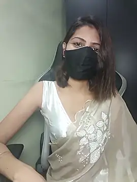 Snapshot of Isha_Sax chatting on 27, 10, 2025 Isha Sax online show from 27, 10, 2025