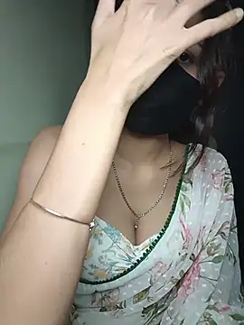 Snapshot of Isha_Sax chatting on 7, 11, 2025 Isha Sax online show from 7, 11, 2025