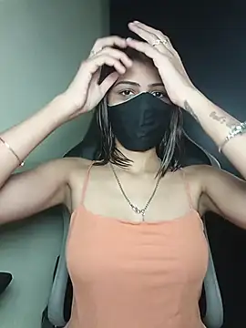 Snapshot of Isha_Sax chatting on 16, 11, 2025 Isha Sax online show from 16, 11, 2025
