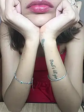 Snapshot of Isha_Sax chatting on 14, 12, 2025 Isha Sax online show from 14, 12, 2025