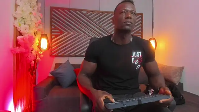 MarcusBlack  online show from 25, 9, 2025