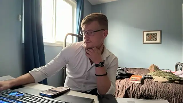 Snapshot of lustylyndon chatting on 10, 6, 2026 lustylyndon online show from 10, 6, 2026