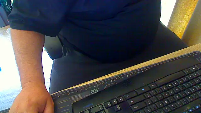 latexsub75 online show from 10, 2, 2026