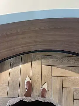 xiaoyuan01 online show from 18, 4, 2026