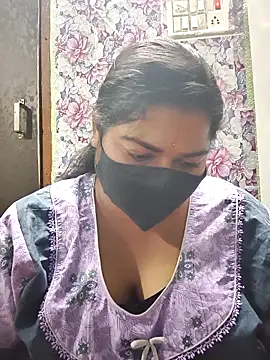 Liyaa 24 online show from 16, 3, 2026