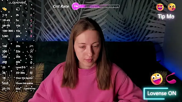 Snapshot of ChristyCrayme chatting on 22, 5, 2026 ChristyCrayme online show from 22, 5, 2026