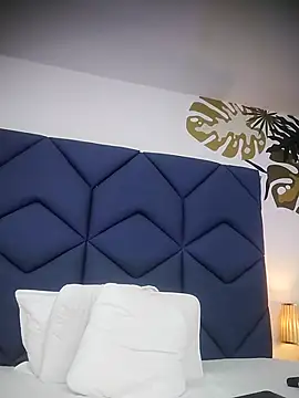 EbonyHorrny online show from 16, 9, 2025