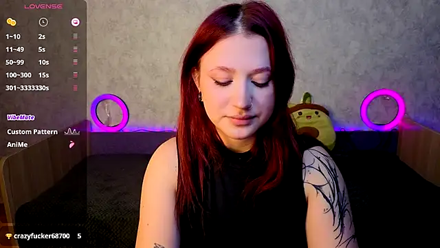 Snapshot of Mini_Lady1 chatting on 9, 10, 2025 Mini Lady1 online show from 9, 10, 2025