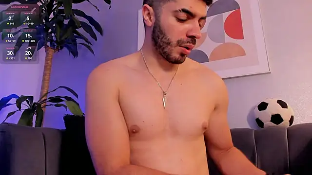 AxelThompson  online show from 5, 12, 2025