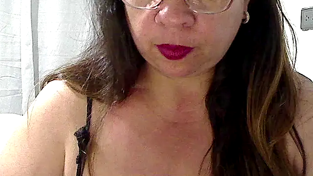 luciana69hot online show from 6, 11, 2025