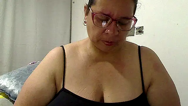 luciana69hot online show from 3, 6, 2026
