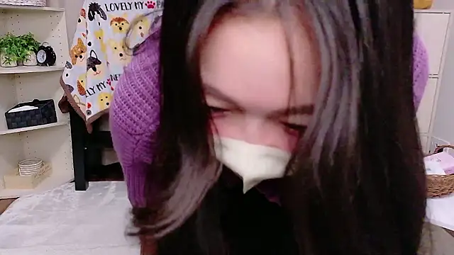 Snapshot of SUI-Strong chatting on 9, 11, 2025 SUI-Strong online show from 9, 11, 2025