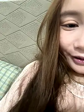 Snapshot of uulove521 chatting on 8, 10, 2025 uulove521 online show from 8, 10, 2025