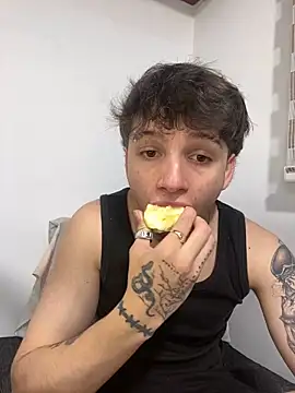 Snapshot of Thomas_Big_dick chatting on 16, 9, 2025 Thomas Big dick online show from 16, 9, 2025