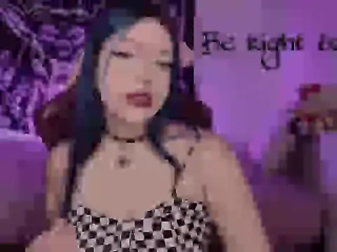 Snapshot of revenmiller_ chatting on 10, 10, 2025 revenmiller online show from 10, 10, 2025