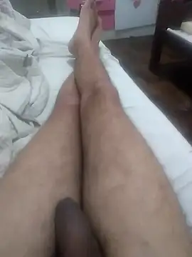 GuilhermeYuree online show from 17, 10, 2025