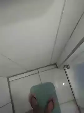 Snapshot of GuilhermeYuree chatting on 19, 1, 2026 GuilhermeYuree online show from 19, 1, 2026