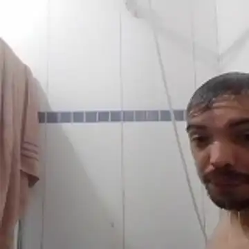 Snapshot of GuilhermeYuree chatting on 3, 4, 2026 GuilhermeYuree online show from 3, 4, 2026