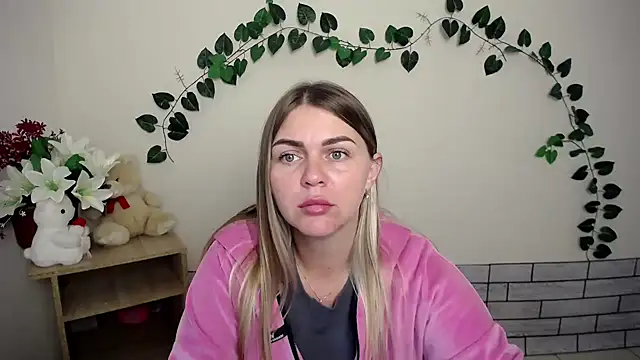 Magic Katarina  online show from 15, 9, 2025