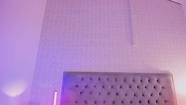 Snapshot of Evaa_Lunna_ chatting on 5, 7, 2026 Evaa Lunna online show from 5, 7, 2026