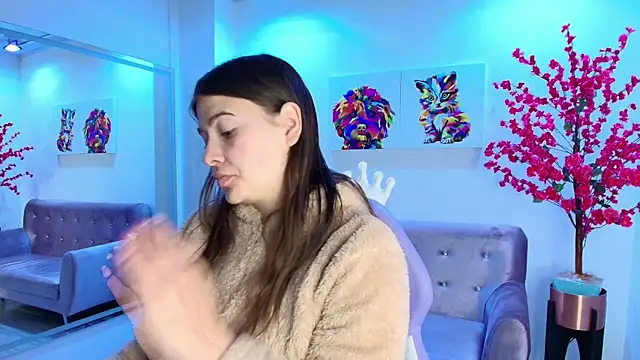Snapshot of Antonella_wild chatting on 7, 10, 2025 Antonella wild online show from 7, 10, 2025