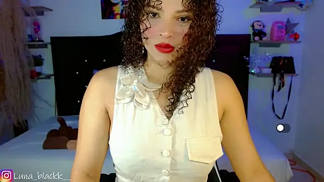 Luna blackk online show from 12, 10, 2025