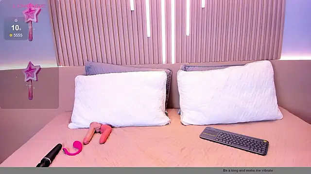 Camile cute online show from 27, 2, 2026