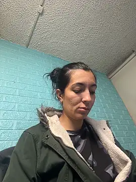 SALOME KORLAND online show from 6, 11, 2025