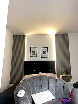 ashlycarteer online show from 11, 9, 2025