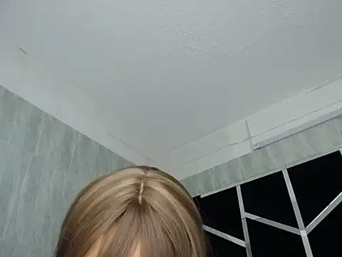 Snapshot of chaniesmith69x chatting on 25, 9, 2025 chaniesmith69x online show from 25, 9, 2025