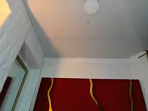 Snapshot of chaniesmith69x chatting on 24, 11, 2025 chaniesmith69x online show from 24, 11, 2025